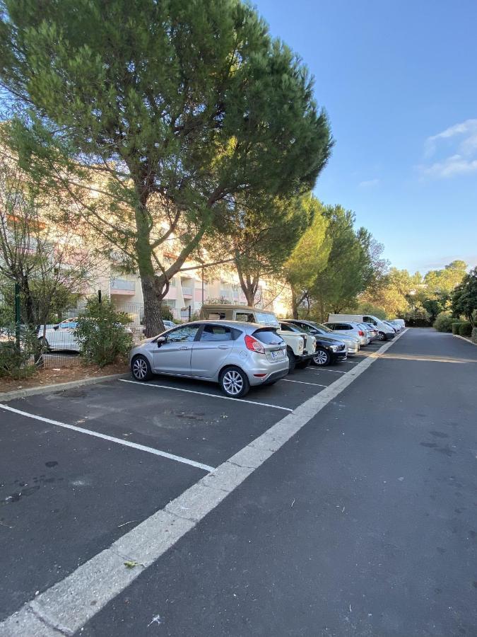 Studio 24M² Montpellier - Hopitaux Facultes Centre Buitenkant foto