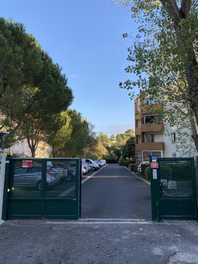 Studio 24M² Montpellier - Hopitaux Facultes Centre Buitenkant foto